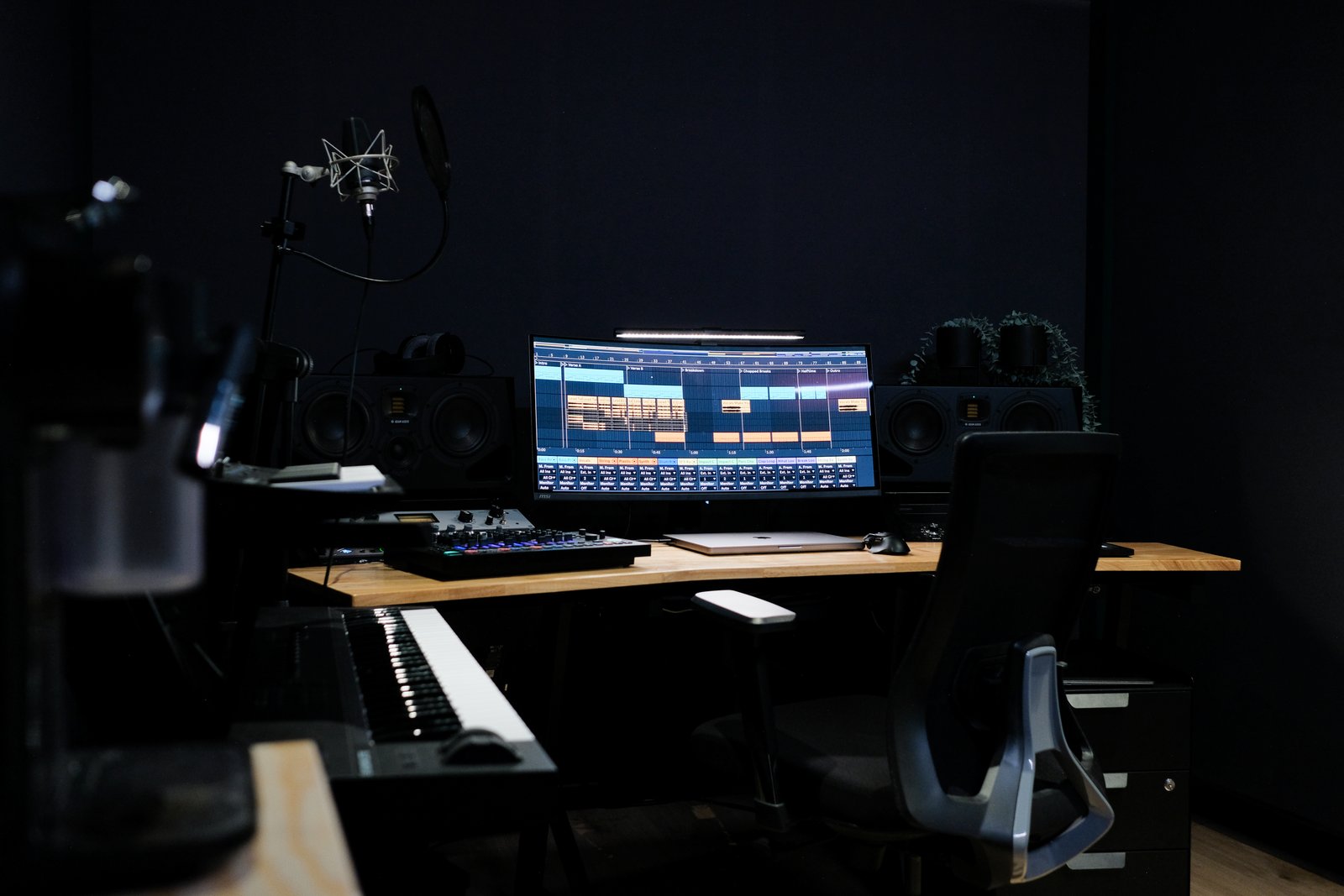 De lege studio, klaar voor jouw sessie